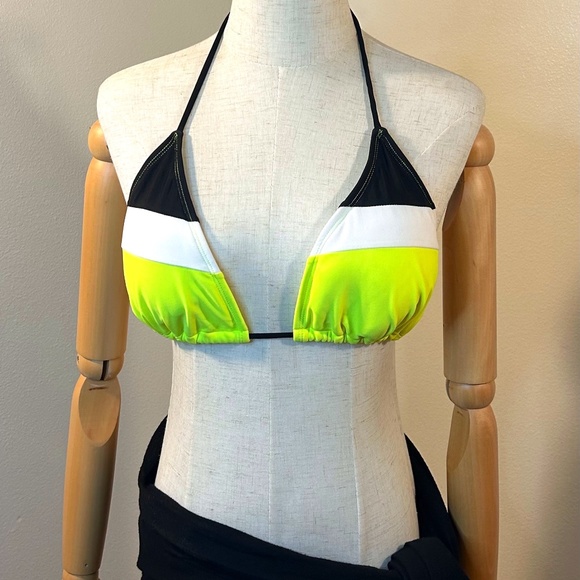 Halter triangle Bikini Top tricolor       Pre Owned - Picture 1 of 2